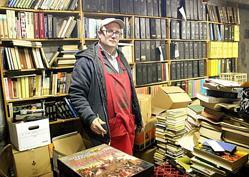Interview with JOHN KING, owner of John K. King Used & Rare Books in Detroit Image 4 Interview with JOHN KING, owner of John K. King Used & Rare Books in Detroit - 017