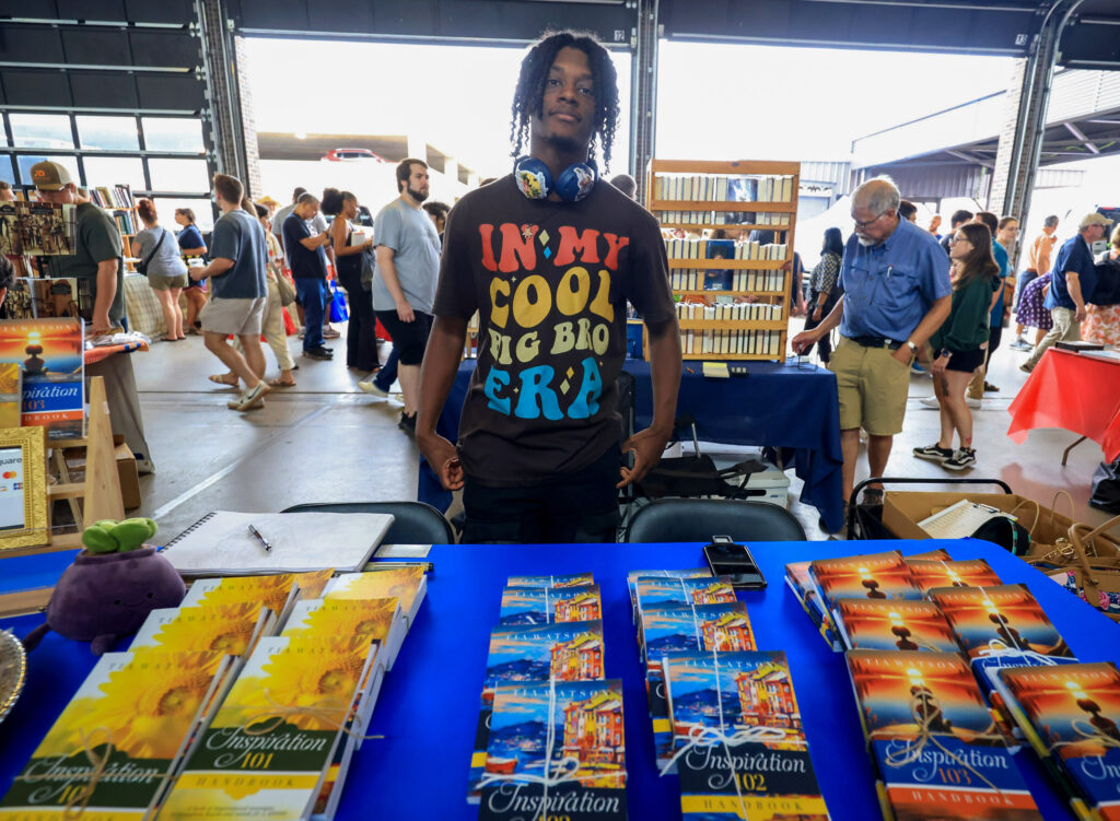 Detroit Bookfest 2025 Photos - Shed 5 - Detroit Bookfest 2025 393