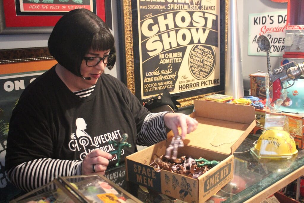 Detroit collector Tracy Aldrich & her one-of-a-kind collection: monsters, magic, vintage toys, books, art, spookshow memorabilia, and more! Image 50 Detroit collector Tracy Aldrich & her one-of-a-kind collection: monsters, magic, vintage toys, books, art, spookshow memorabilia, and more! - IMG 8042
