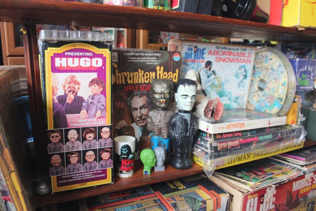 Detroit collector Tracy Aldrich & her one-of-a-kind collection: monsters, magic, vintage toys, books, art, spookshow memorabilia, and more! Image 75 Detroit collector Tracy Aldrich & her one-of-a-kind collection: monsters, magic, vintage toys, books, art, spookshow memorabilia, and more! - IMG 8130