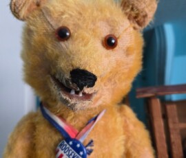 Detroit collector Tracy Aldrich & her one-of-a-kind collection: monsters, magic, vintage toys, books, art, spookshow memorabilia, and more! Image 139 Detroit collector Tracy Aldrich & her one-of-a-kind collection: monsters, magic, vintage toys, books, art, spookshow memorabilia, and more! -